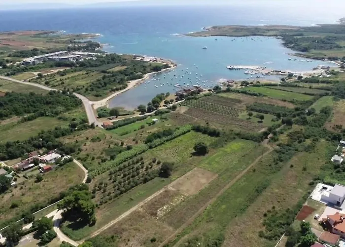 Marlera S Privatnim Bazenom *